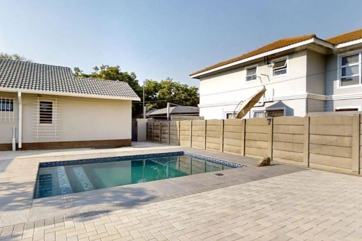 3 Bedroom House in Cinderella - Photo 5