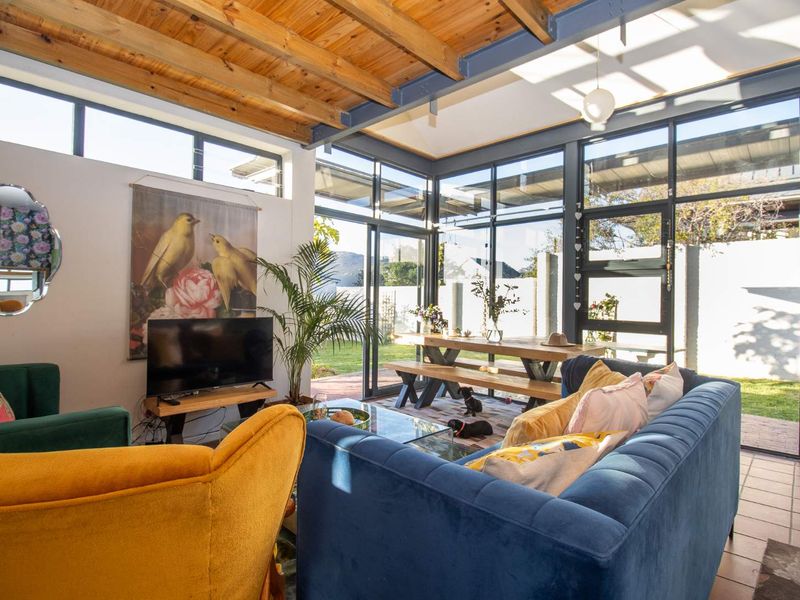 Unique Family Home in Secure Milkwood Estate - Photo 7