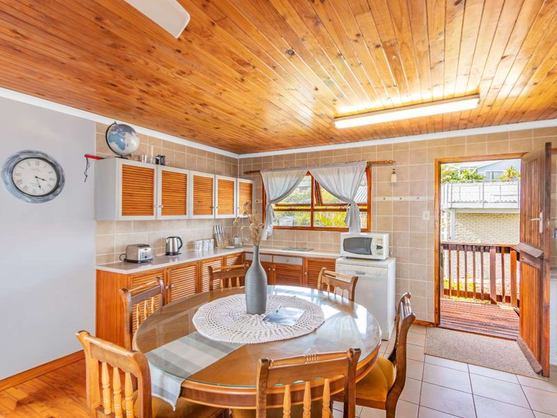 Brenton-on-Sea Coastal Home with Great Potential - Photo 10