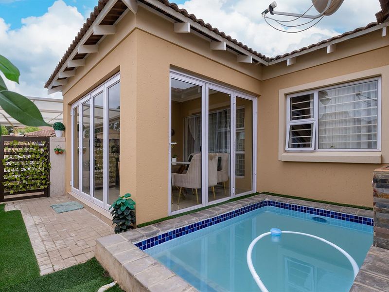 Modern, Move-In Ready 3 Bedroom Home in a Secure Estate in Pomona - Photo 6