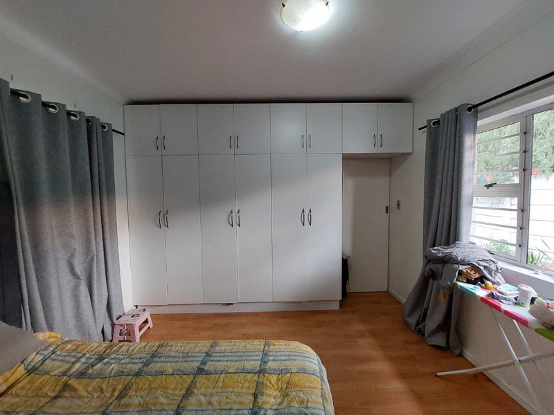 Neat Flatlet In Sybrand Park - Photo 7