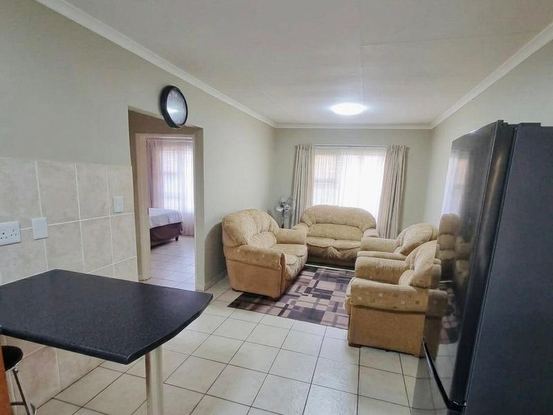 2 bedroom home for sale in parkrand - Photo 7