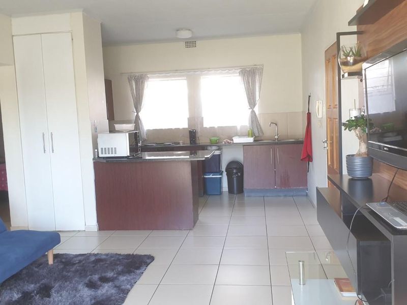 2 BEDROOM GARDEN APARTMENT TO RENT IN FERNDALE - Photo 4