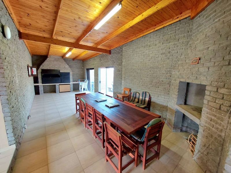 Perfect for Families: Spacious House & Flat in Tranquil Setting! - Photo 8