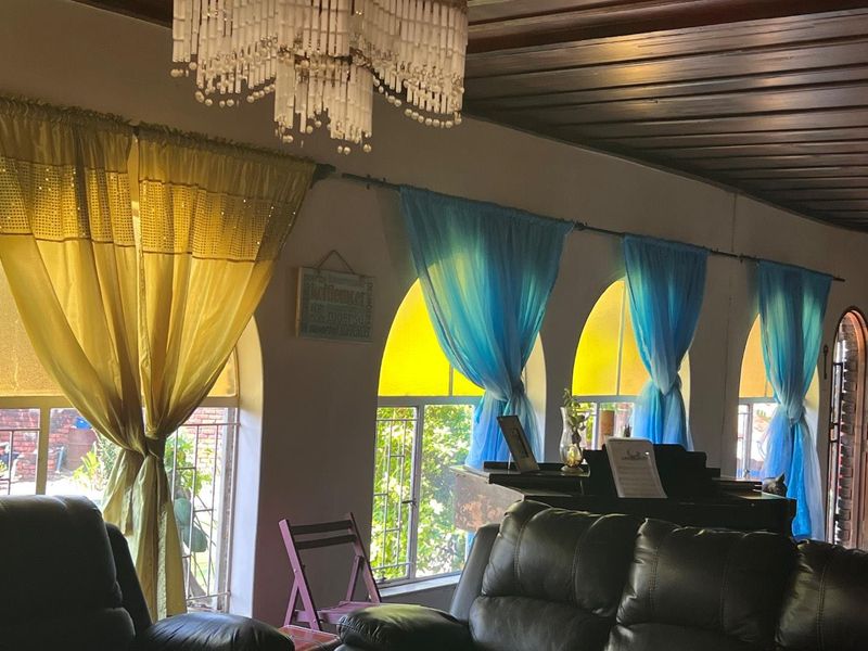 Your dream home awaits! - Photo 10