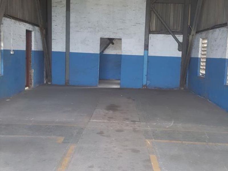 Power, Space & Performance – Industrial Property Built to Handle It All! - Photo 2