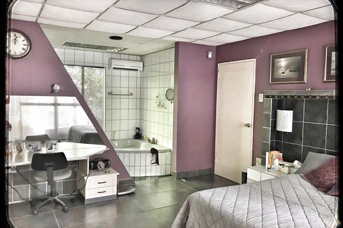 Modern 5 Bedroom Family House For Sale - Grootfontein - Photo 3