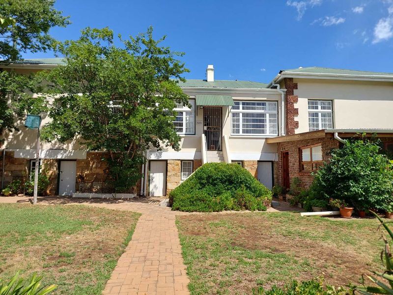 Charming Cape Dutch Family Home with Timeless Character - Photo 5