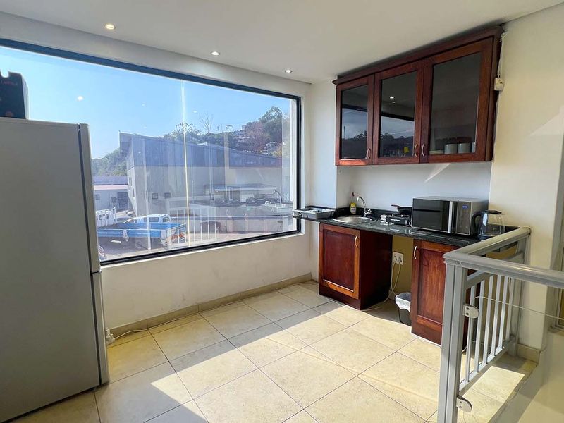 Industrial Factory/Warehouse For Sale in Durban North/Briardine - Photo 6