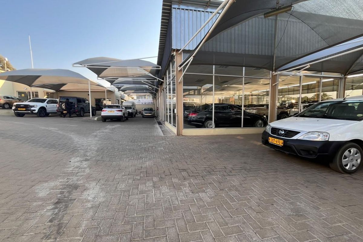 Excellent Retail Space for Sale - Photo 3