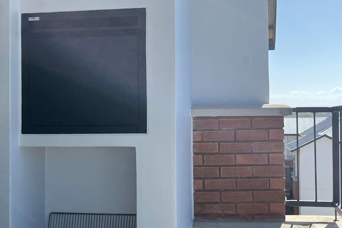 Top-Floor 1 Bedroom Apartment to Rent in Ballito Hills ...Available 1 August - Photo 5