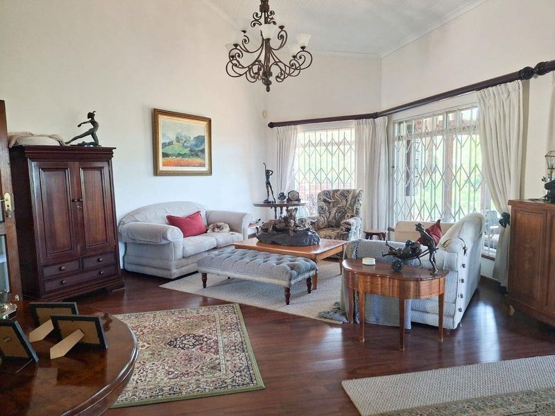 A Once-in-a-Lifetime Property in Howick, KwaZulu-Natal - Photo 9