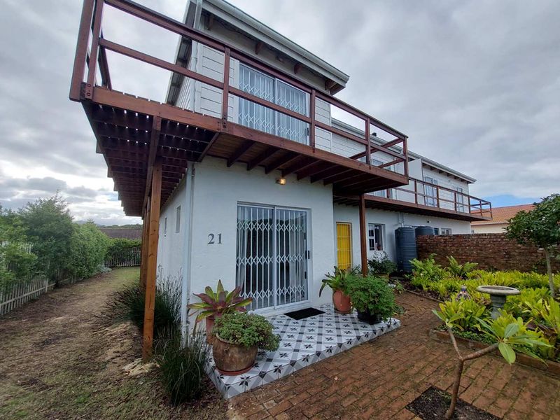 Tranquil Coastal Living in Kleinkrantz - Photo 4