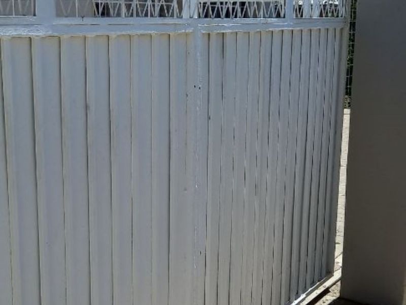 High demanded location 2 Business Properties for Sale- Nearby Maerua Mall N$ 13.8mill - Photo 6