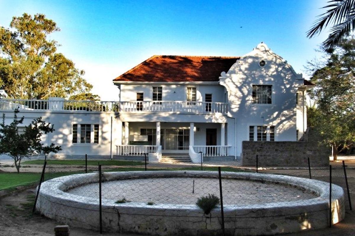 EXQUISITE FARM FOR SALE IN THE SOUTH OF NAMIBIA - Photo 2