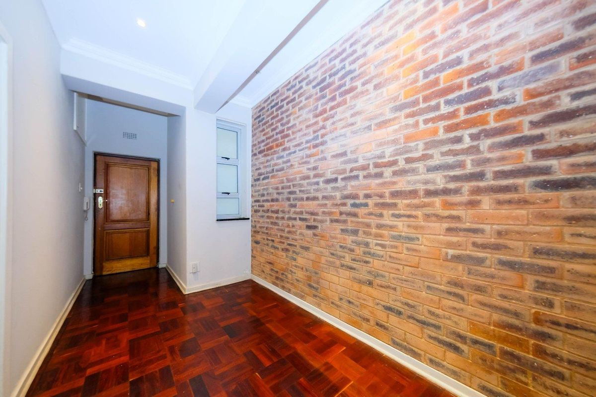 Urgent! Sought after complex Chelston Hall - Photo 3