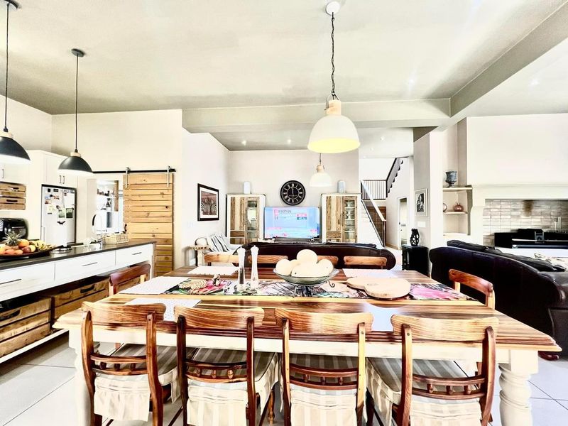 3 Bedroom Townhouse For Sale in Klein Windhoek - Photo 8