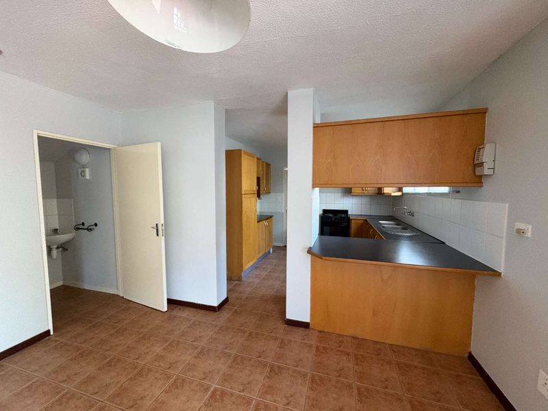 3 Bedroom Double Storey Investment Property – Tenant in Place - Photo 8