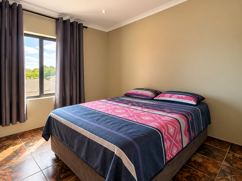 One-Bedroom Apartment for sale - Photo 4