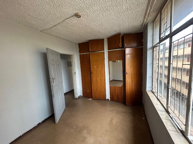 2 bedroom apartment in Pretoria west - Photo 10
