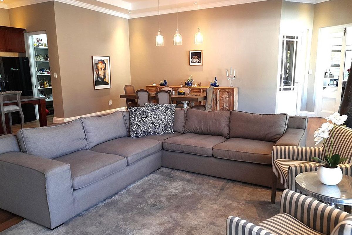 Guesthouse Property For Sale in Eros - Photo 3