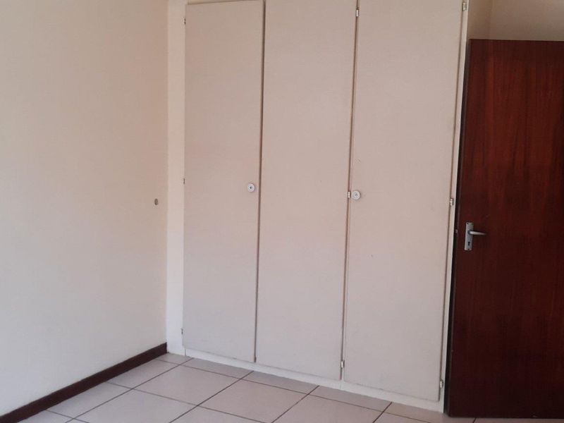 **Student Accommodation in Prime Location** - Photo 9