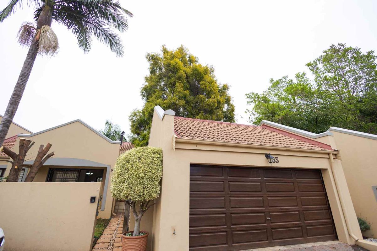 Newly Renovated 3 Bedroom Within Lifestyle Estate - Photo 2