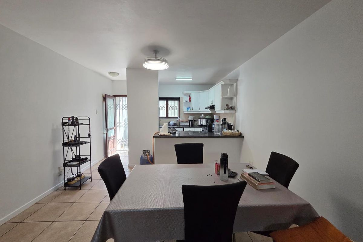 Spacious ground floor apartment to rent - Photo 5