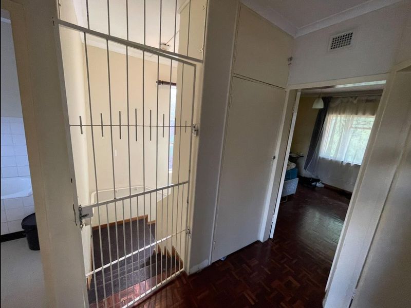 Charming 3-Bedroom Apartment in a Secure Complex - Photo 7