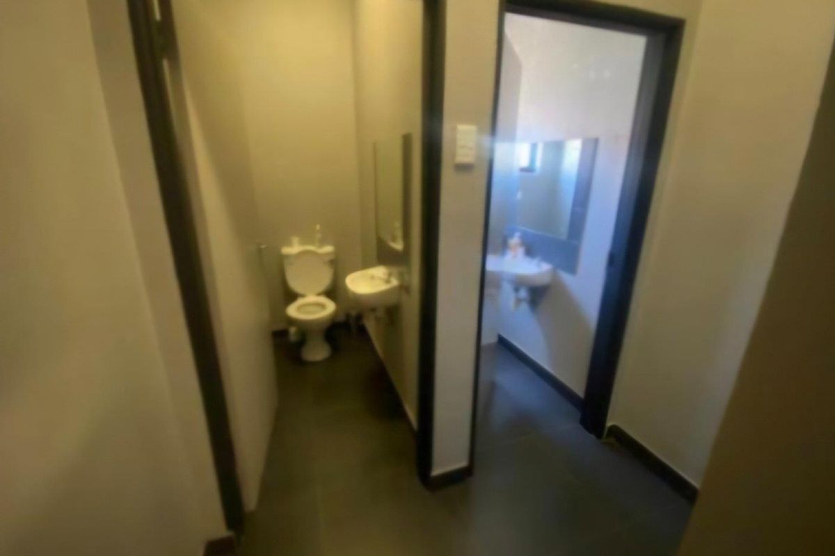 Warehouse in Northern Industrial - Photo 5