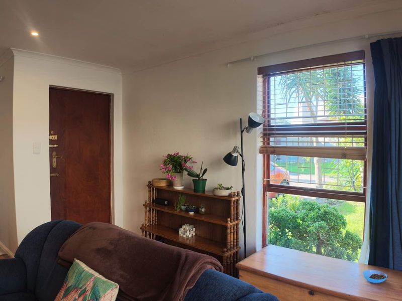 Spacious and Meticulously Maintained Home - Photo 6