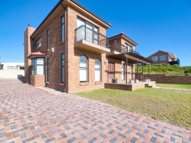 Four bedroom home in De Kelders - Sea views - Photo 2