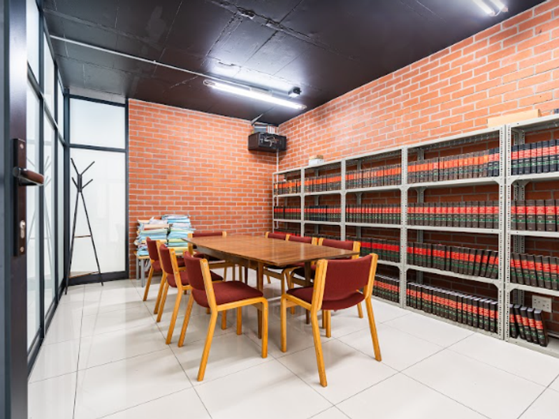 CBD PERIPHERY OFFICE TO LET - Photo 6