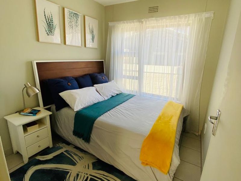 Ground-Floor 2-Bedroom Apartment – Bridge Park - Photo 10