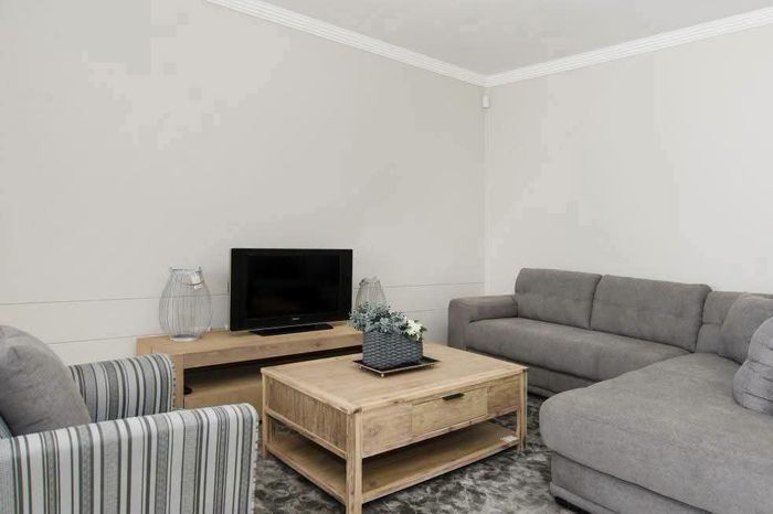 Property #2559097, Apartment For Sale in Windhoek East