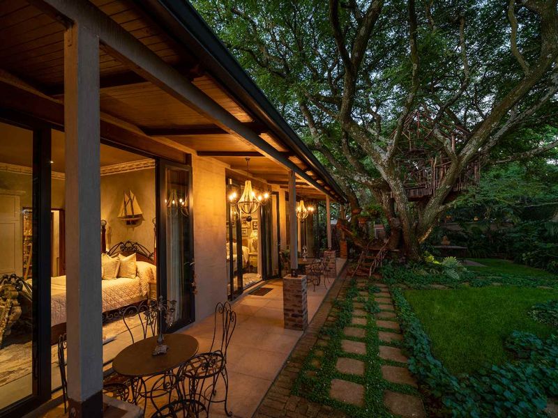 An Exceptional Cape Venacular Masterpiece in Rynfield with excellent security - Photo 8