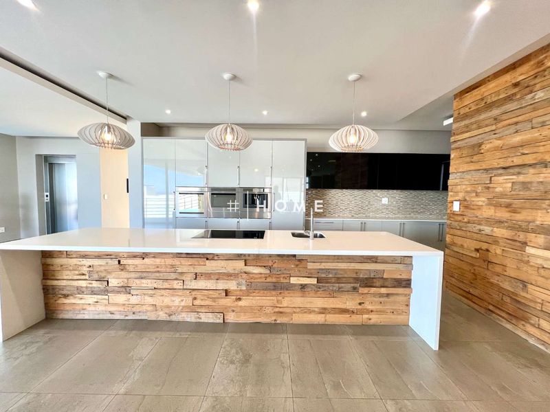 Modern home with priceless views for sale! - Photo 6