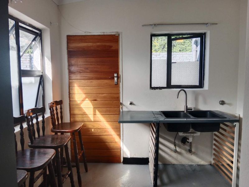 Charming 3 Bedroom Family Home-Prime Norwood Location - Photo 7