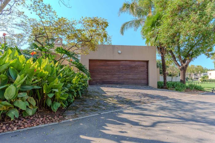 Property #2487792, Townhouse For Sale in Parkmore