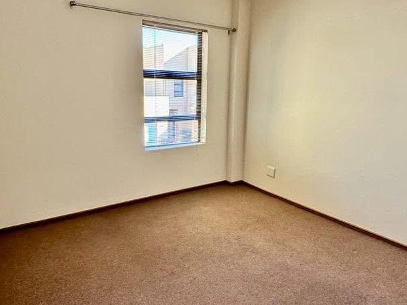 TO RENT - Photo 7