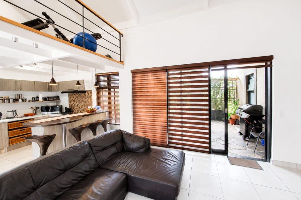 2Bedroom Corner Unit Townhouse for Sale on Omeya - Photo 3