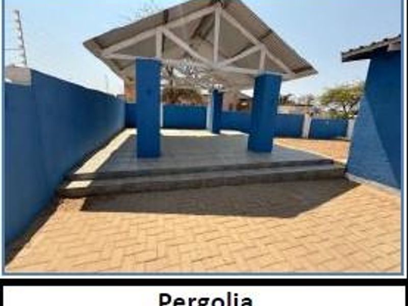 Find Your Bliss: Charming 3-Bed Family Retreat - Photo 3