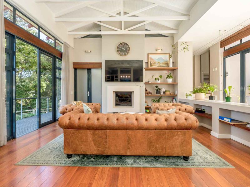 An Exceptional Luxury Retreat in Exclusive Kenrock Country Estate - Photo 8