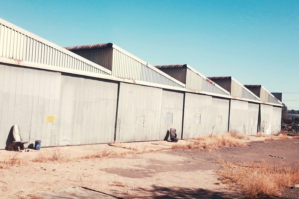 1.1645 HEKT INDUSTRIAL PROPERTY.IDEAL FOR FACTORIES OR LARGE BUSSINESS IDEAS - Photo 5