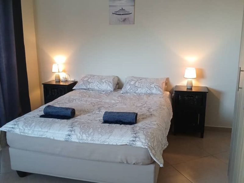 3 Bedroom fully furnished to let at Dolphin beach - Photo 8