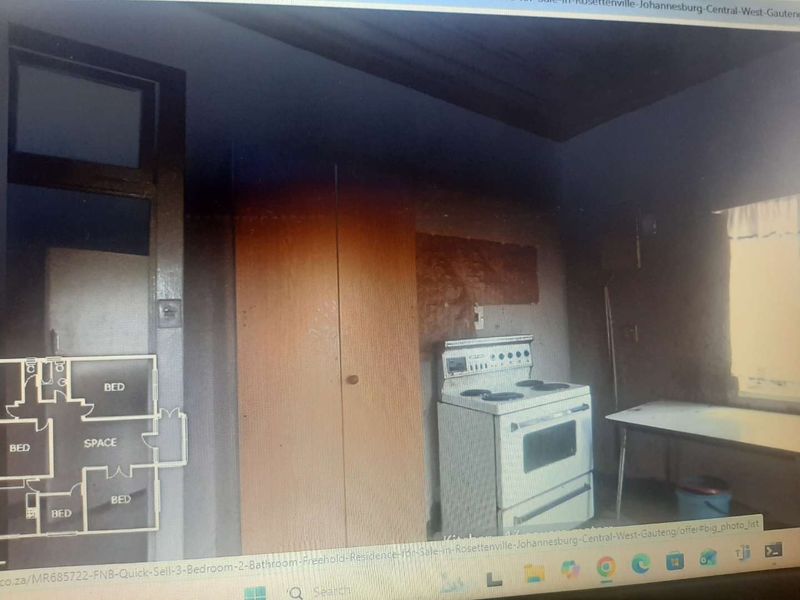 Stunning 3 Bedroom House at Rossettenville for R1350000 - Photo 9