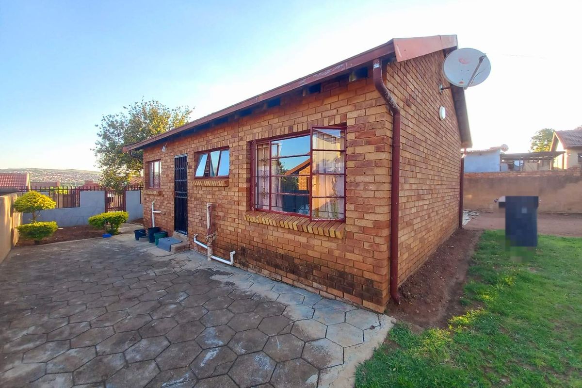 Three bedrooms house for sale in Lotus Gardens - Photo 4