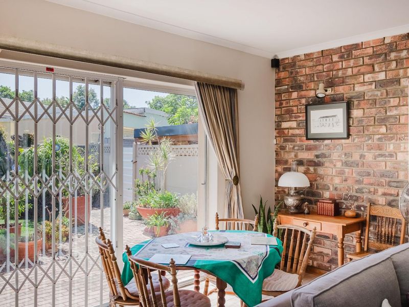 Nestled in the ever-popular suburb of Sunridge Park, this property offers more than just a home - it offers a lifestyle. - Photo 10