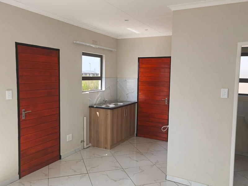 OWN YOUR BRAND NEW FULL TITLE HOME FROM AS LITTLE AS R7 500PM - Photo 4