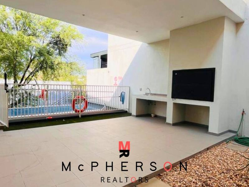 Exclusive Townhouse For Sale in Am Hugel - Photo 2